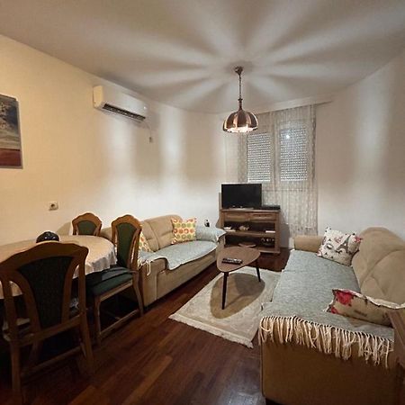 Apartment Sara Podgorica Exteriör bild